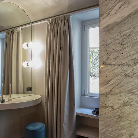 Etruscan Luxury * Rome