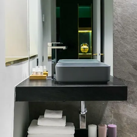 Etruscan Luxury